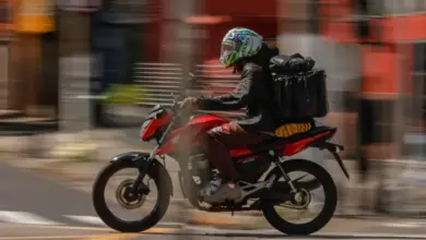 Governo de SP lança curso gratuito e CNH digital para motoristas profissionais